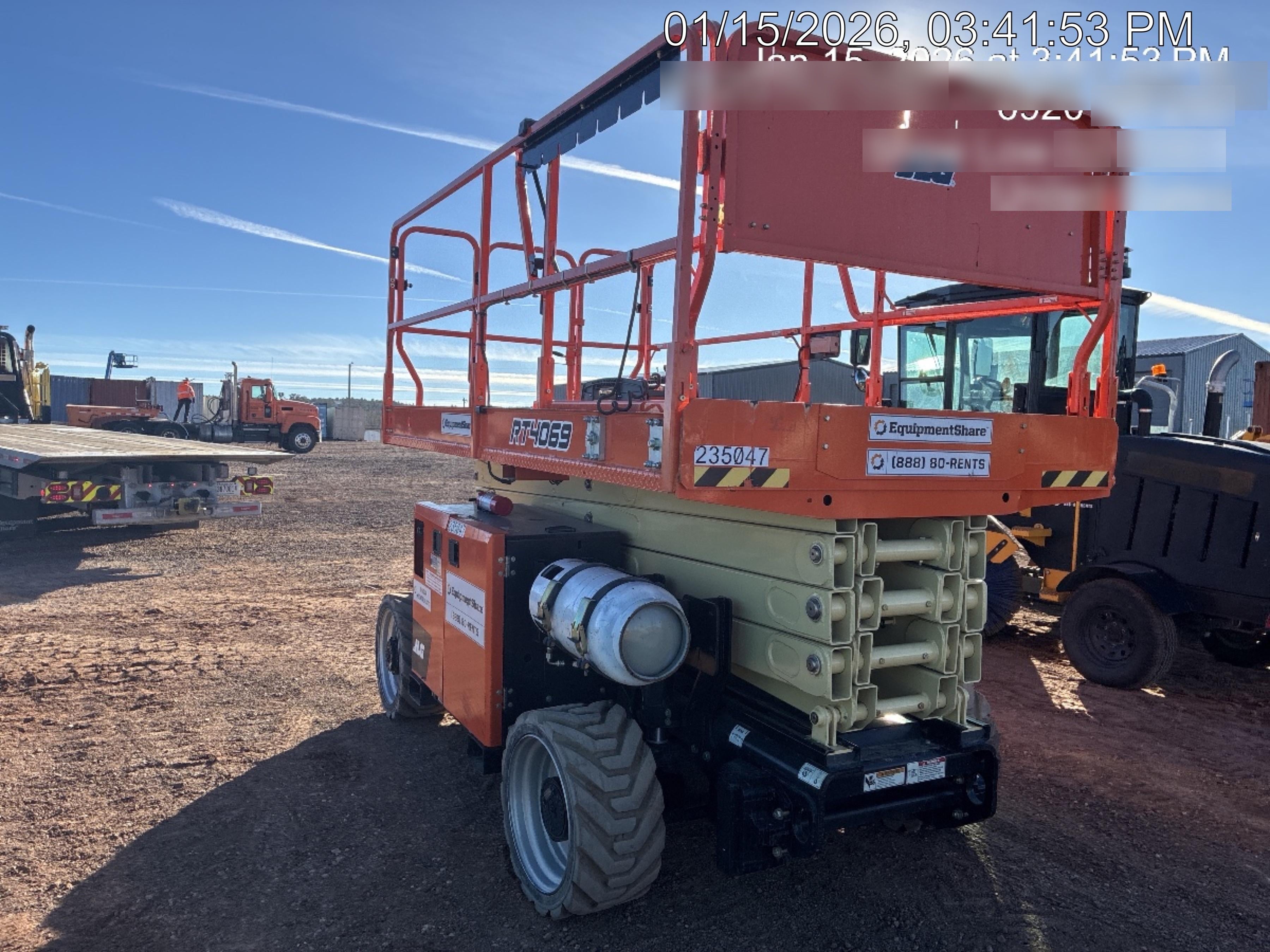 2022 JLG RT4069