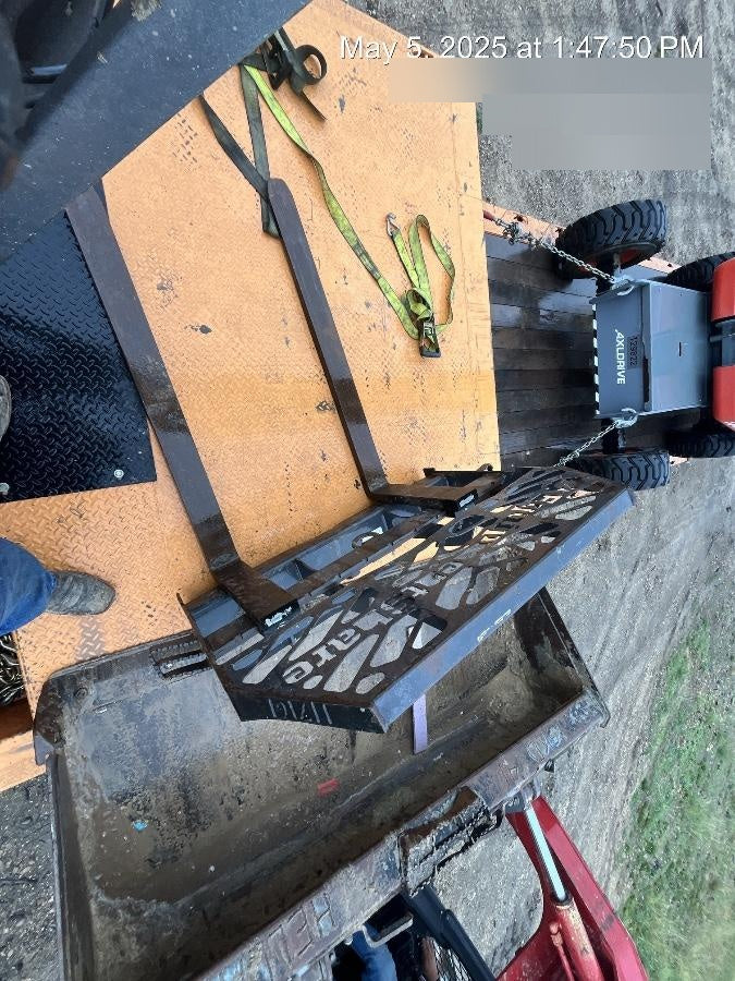 2020 PALADIN 48" Pallet Forks - Paladin
