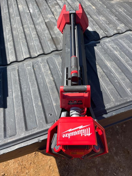 2022 MILWAUKEE 2136-20