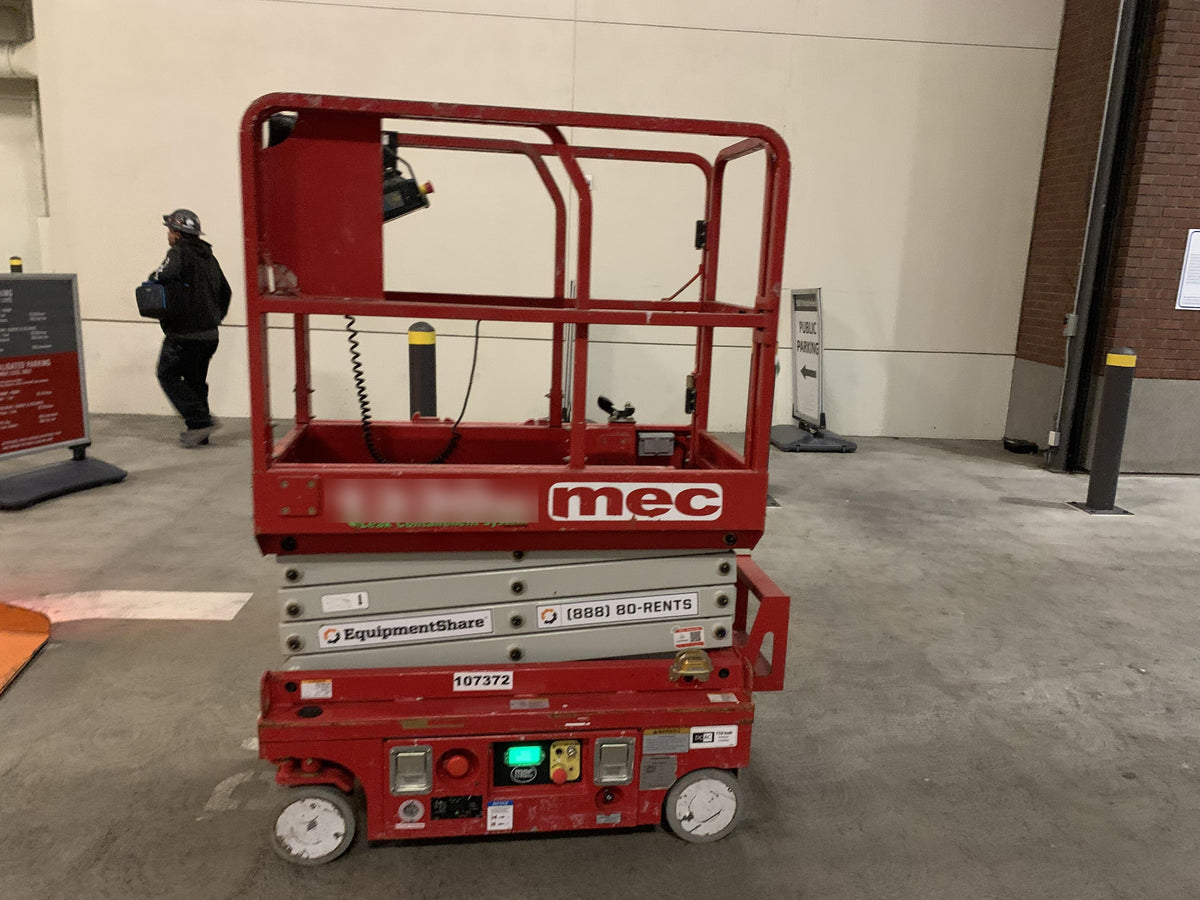 2020 MEC 1330SE Solid NM Tires, Steel Swing out Doors, LCS, Beacon, 900W Inverter