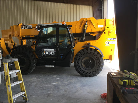 2020 JCB 512-56 Cab/Heat/Air, 109Hp, Solid Tires, Work Lights, Beacon, Aux Hydraulics, Back up Alarm, Lifting Eye, ES Decals