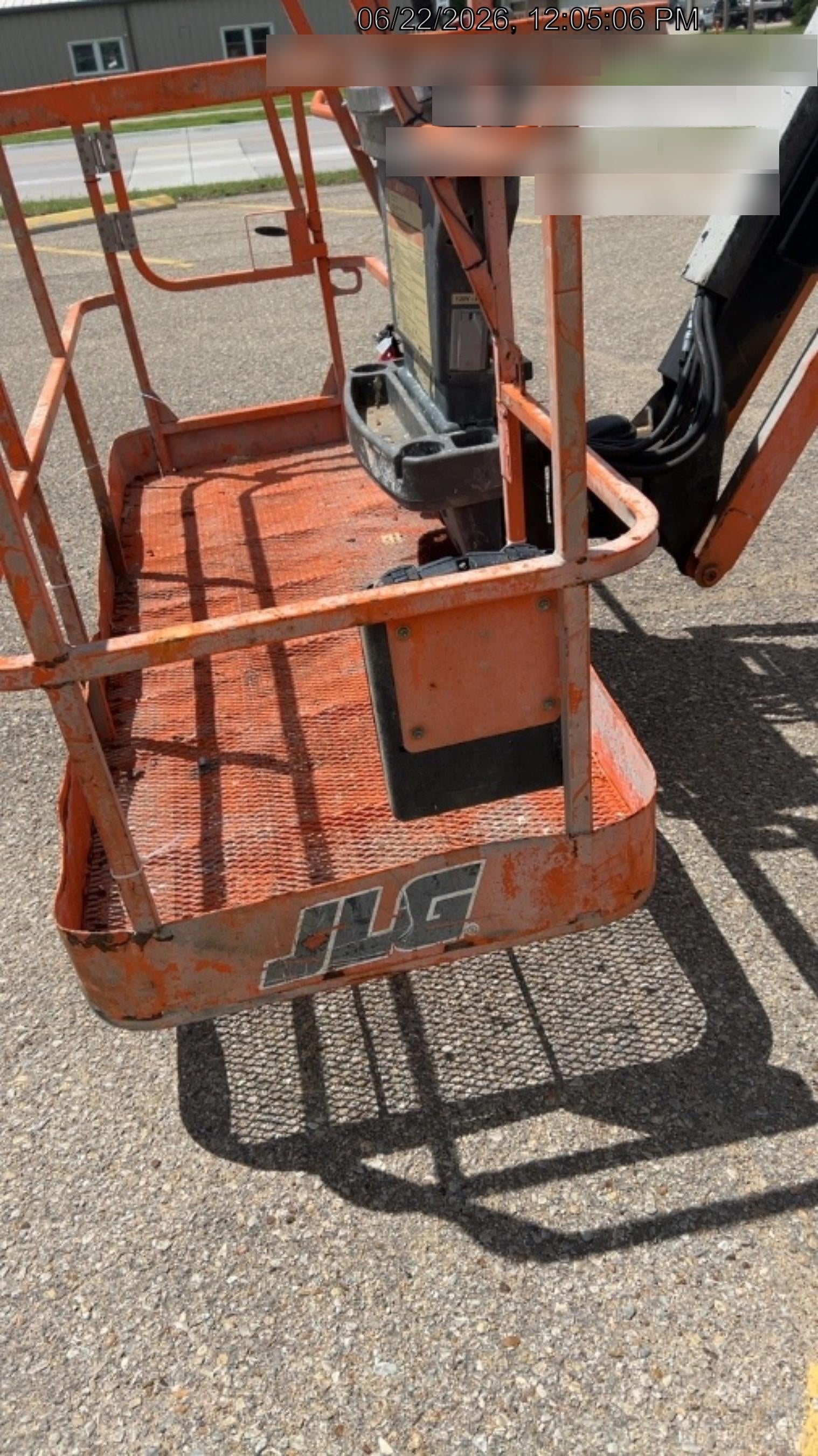 2021 JLG 800AJ