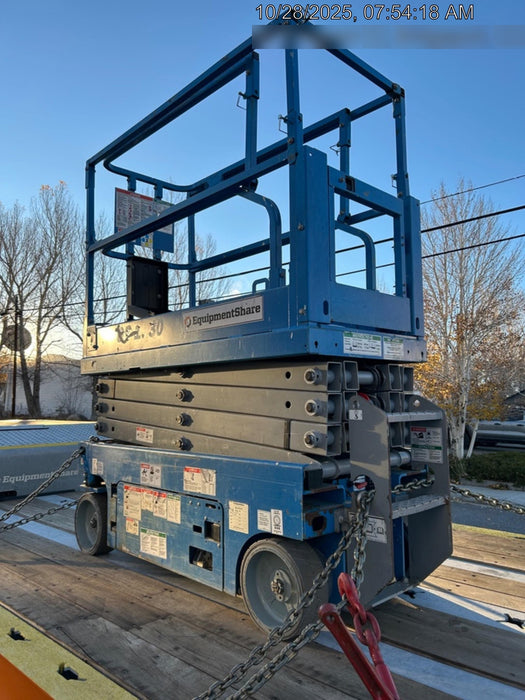 2020 Genie GS-1930 Solid Non Marking Tires, Beacon, Folding rails with half height swing gate, 800W Inverter