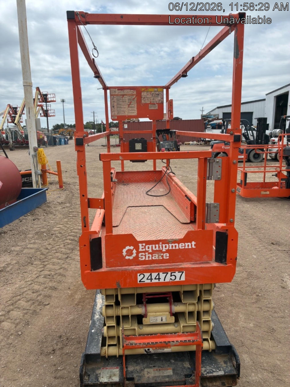 2022 JLG ES2632