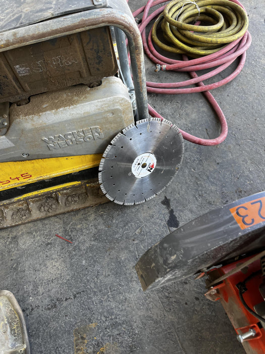 2024 HUSQVARNA FS 400 LV