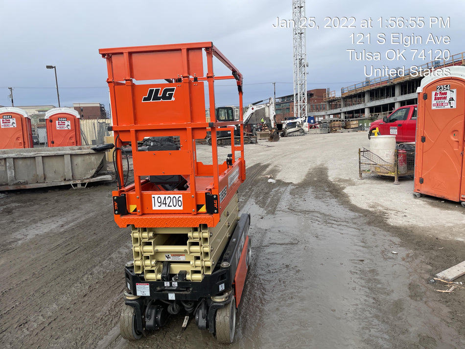 2021 JLG ES1932