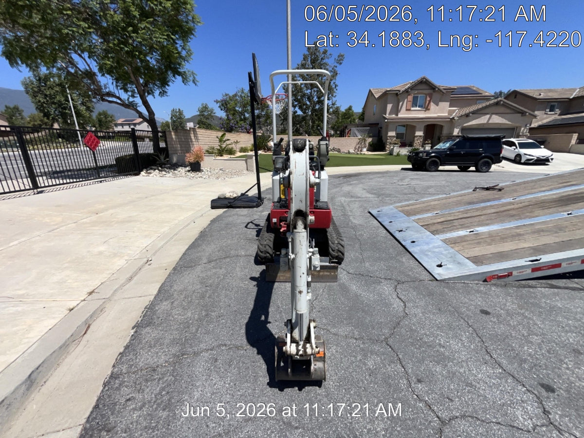 2023 TAKEUCHI TB210R