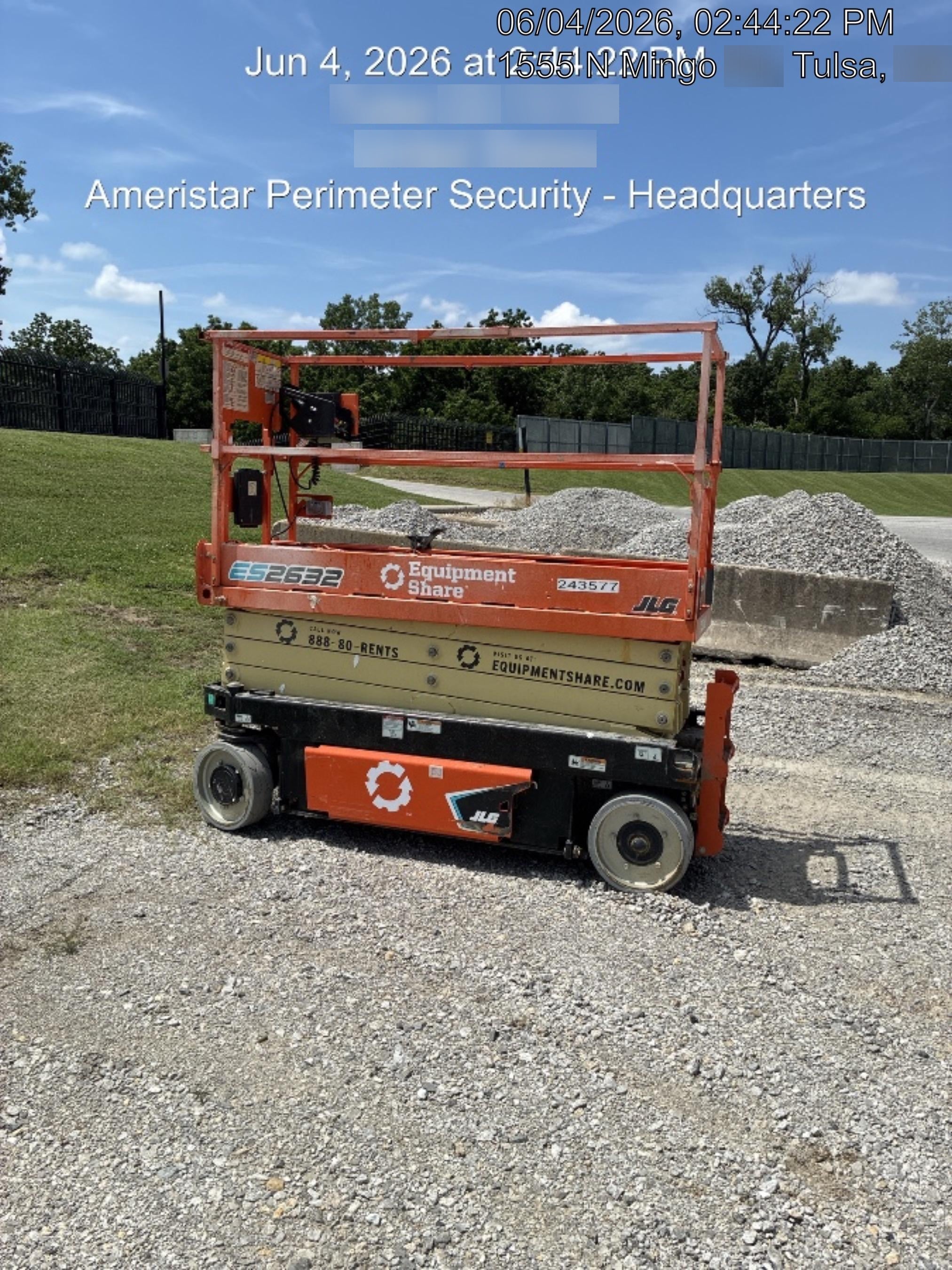 2022 JLG ES2632