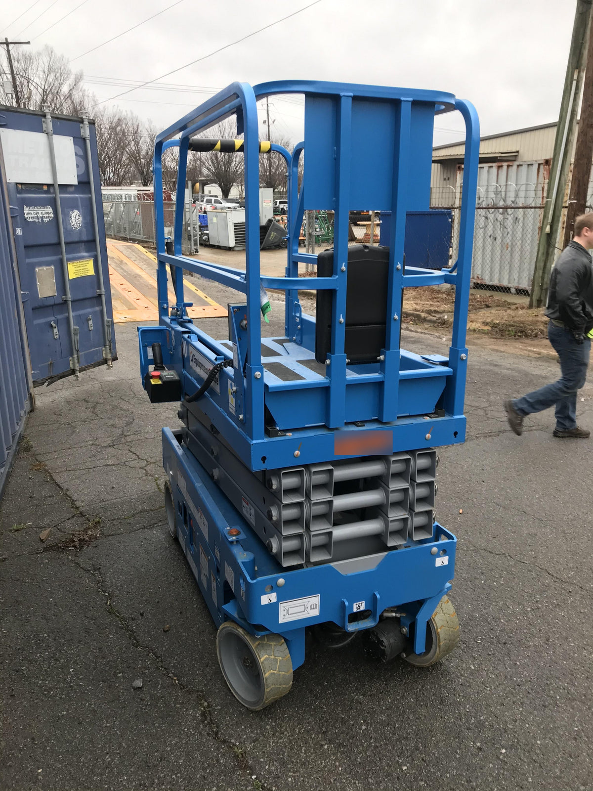 2019 Genie GS-1930 Fixed Rails with Chain Entry
