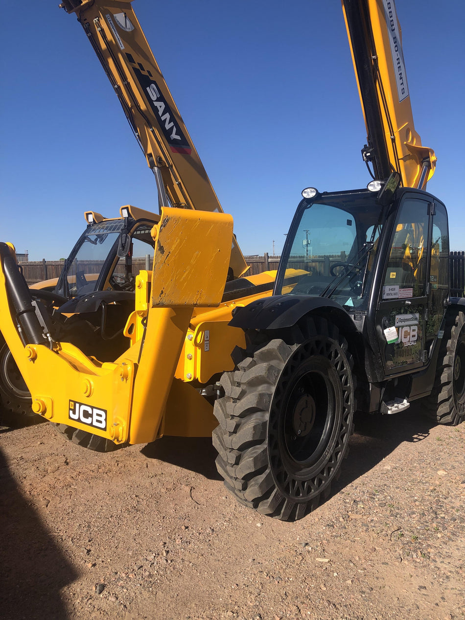 2021 JCB 512-56