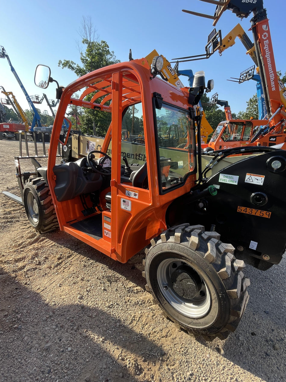 2025 JLG G5-18A
