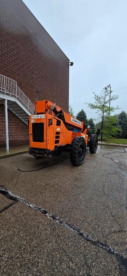 2019 SKYTRAK 10054
