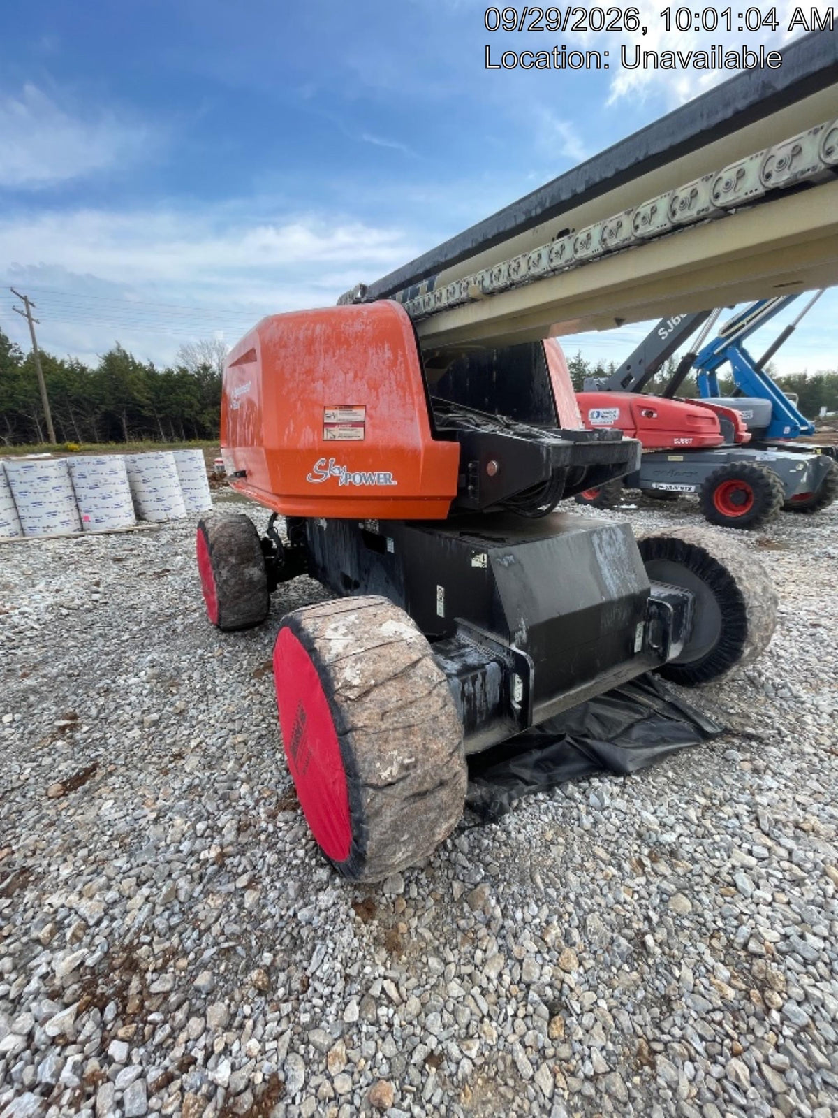 2023 JLG 660SJ