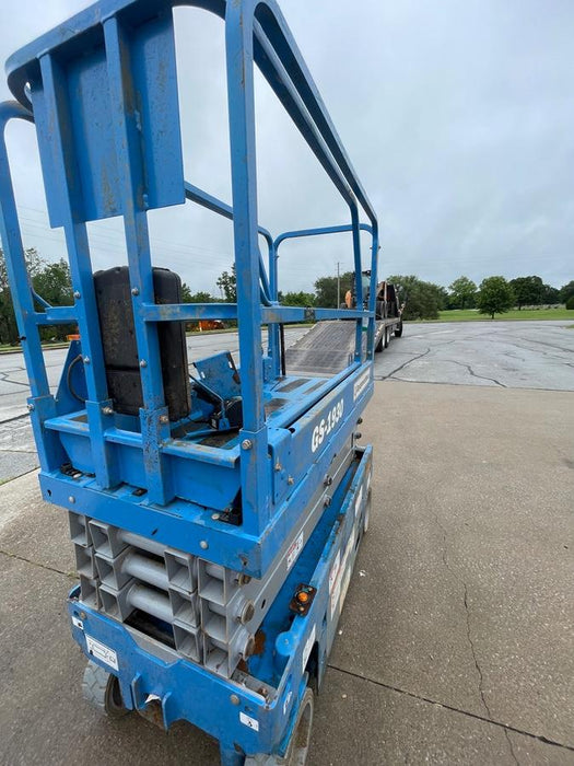 2019 Genie GS-1930 Fixed Rails with Chain Entry