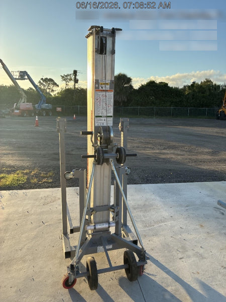 2025 GENIE SLC-24