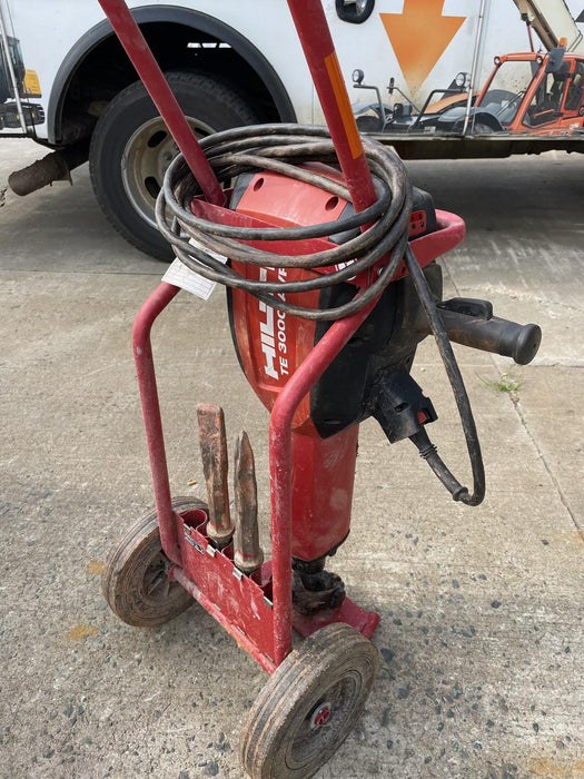 2021 HILTI TE 3000-AVR