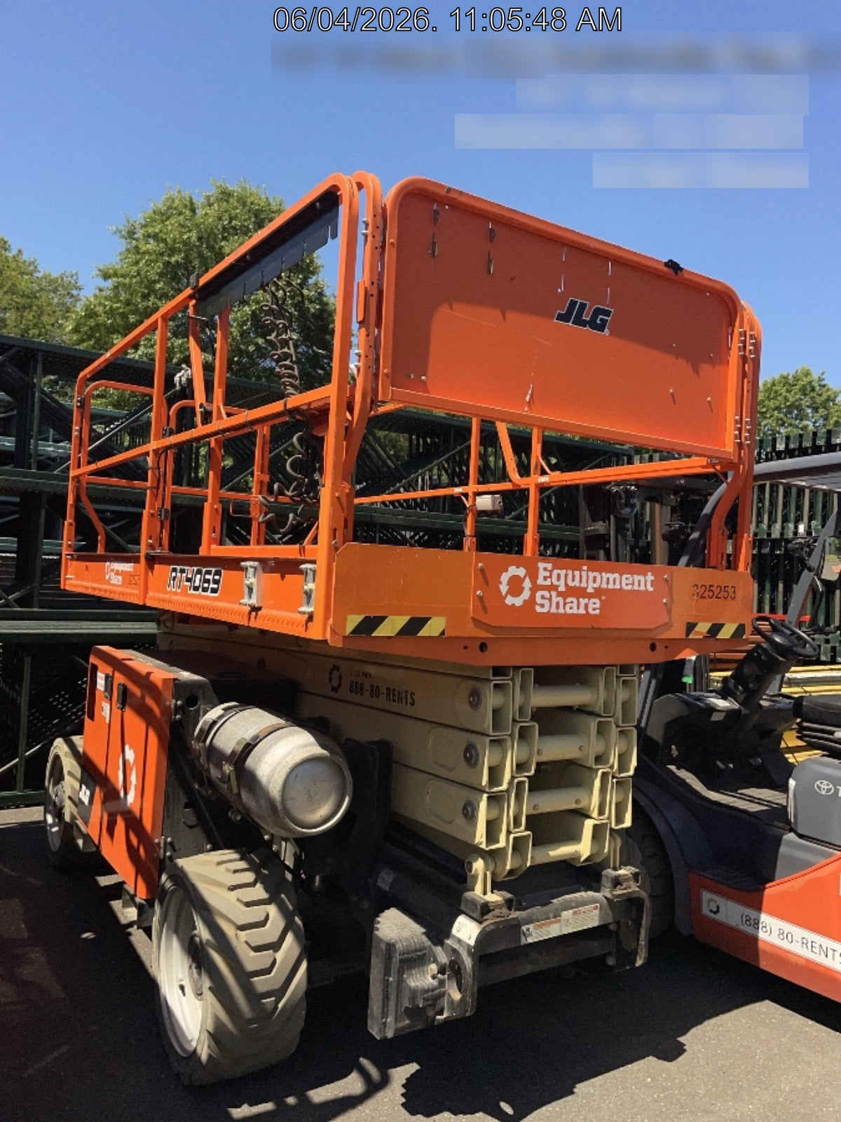 2023 JLG RT4069
