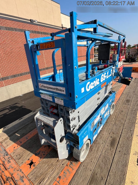 2020 Genie GS-1930 Solid Non Marking Tires, Beacon, Folding rails with half height swing gate, 800W Inverter