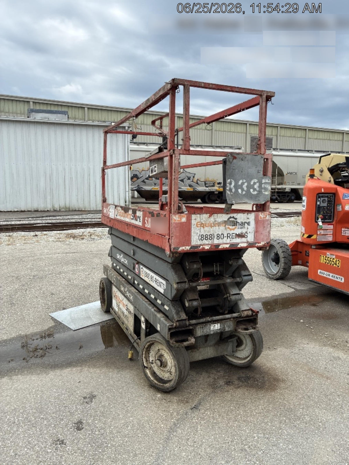 2018 Skyjack SJIII-3226 Skyjack SJIII3226 Scissor Lift w/Trojan Batteries