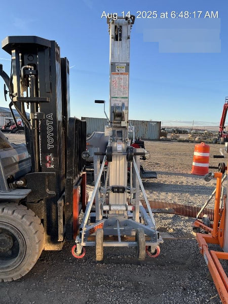 2023 GENIE SLC-24