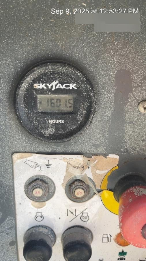 2018 SKYJACK SJ6832 RT