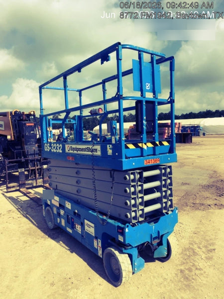 2023 GENIE GS-3232