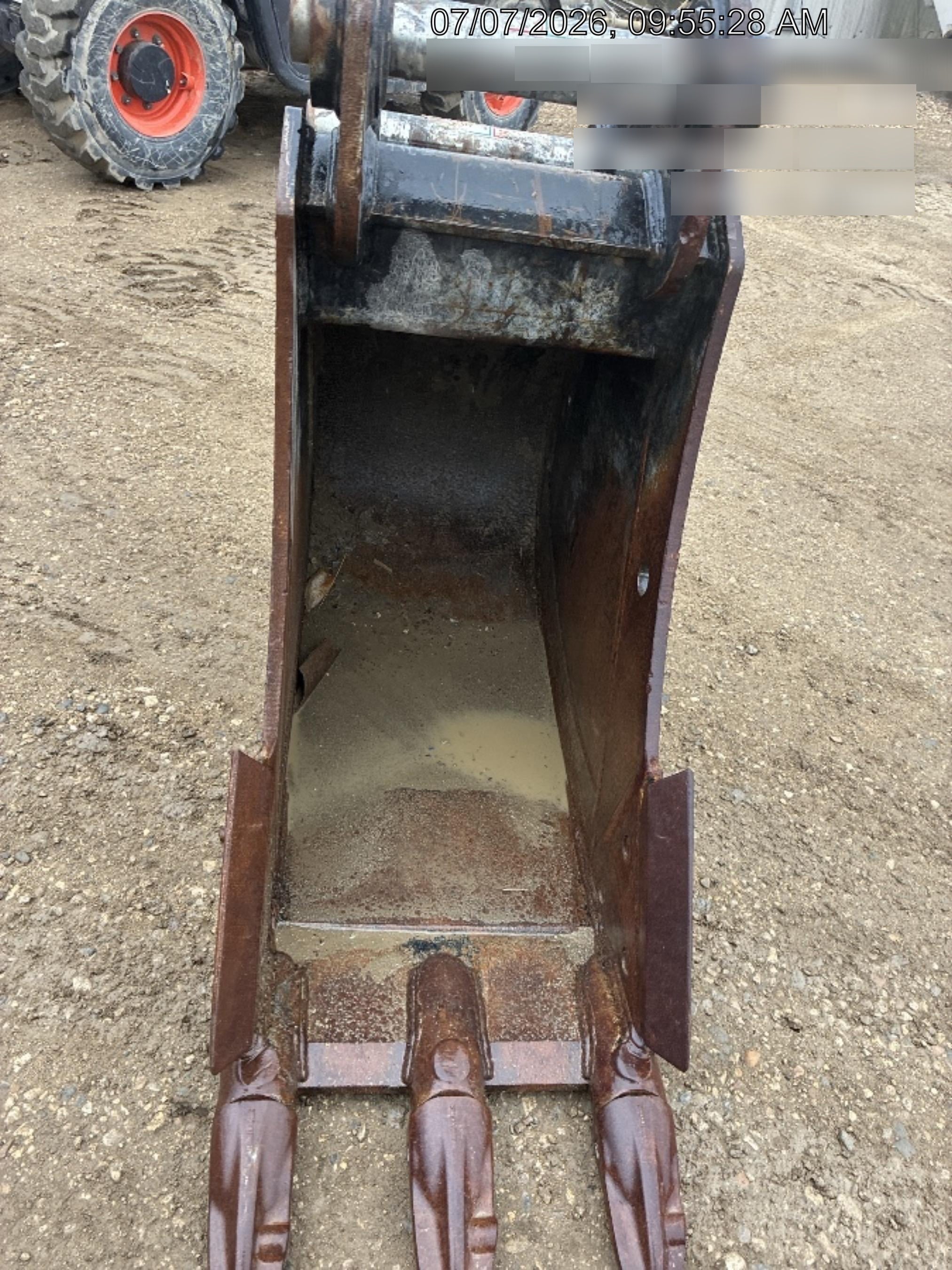 2021 GEITH 24" HD Bucket - Geith