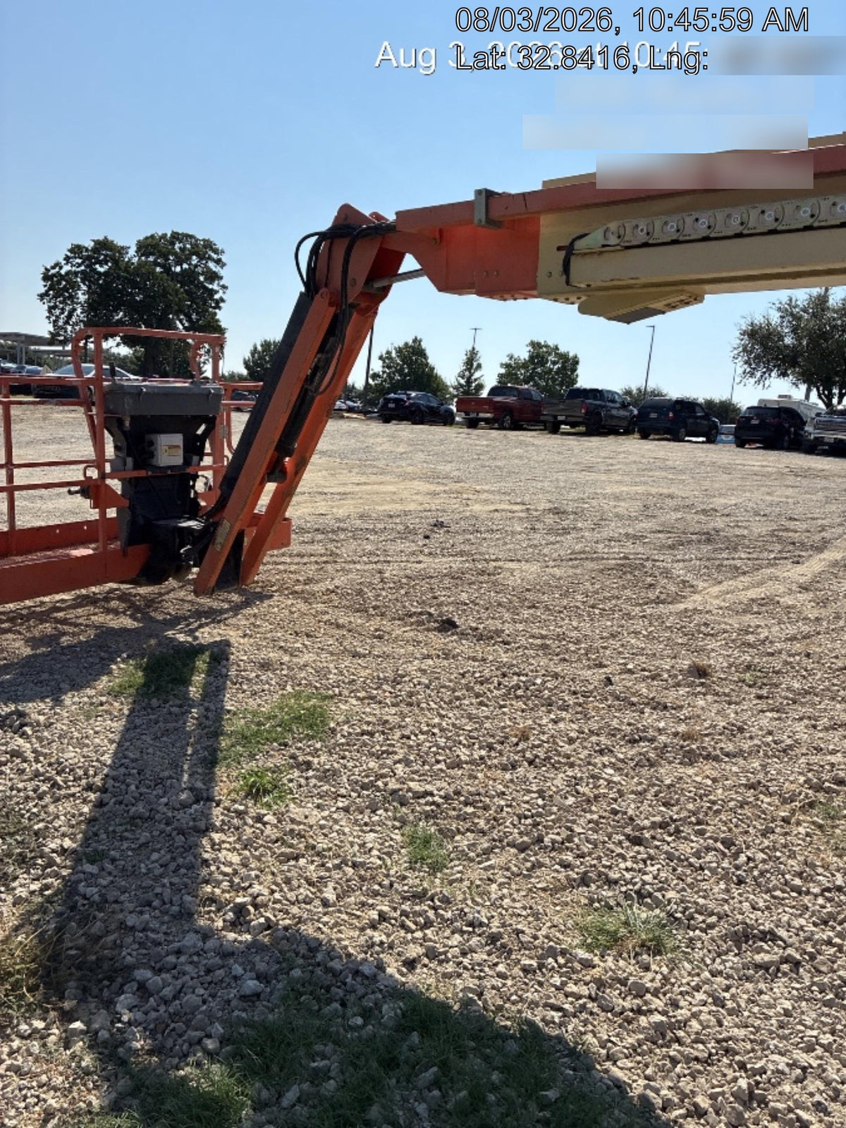 2004 JLG 660SJ