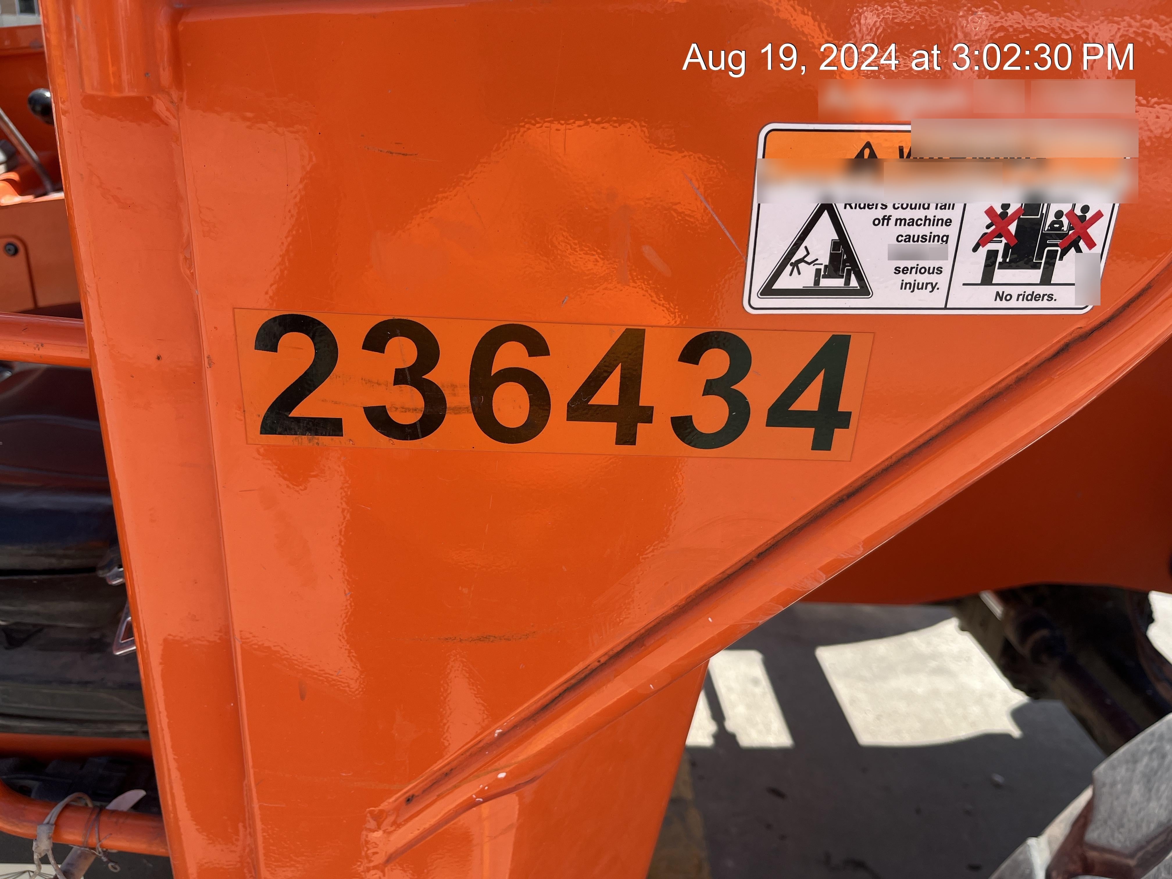 2022 SKYTRAK 8042