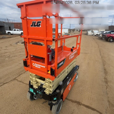 2025 JLG ES1932