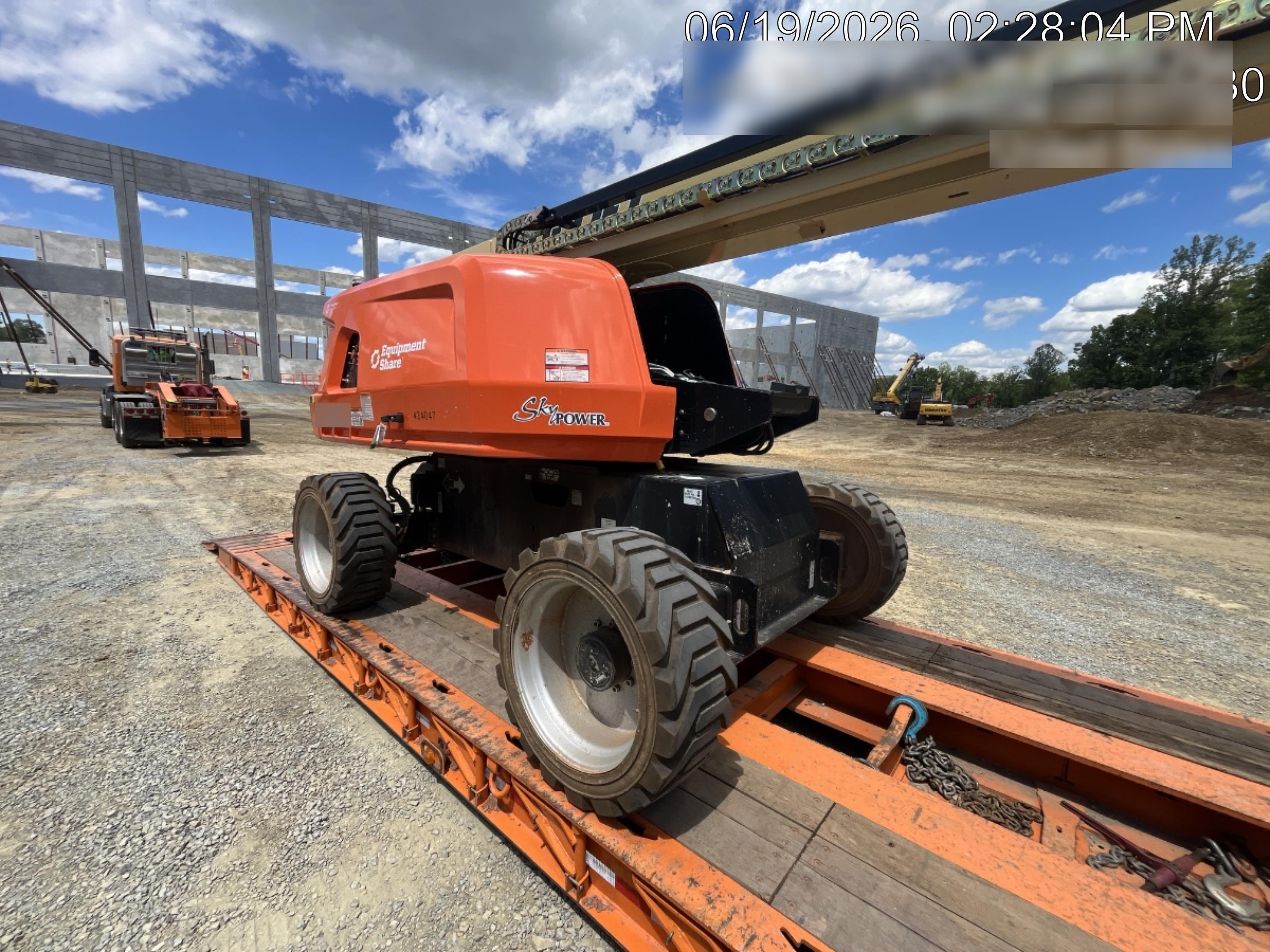 2024 JLG 660SJ