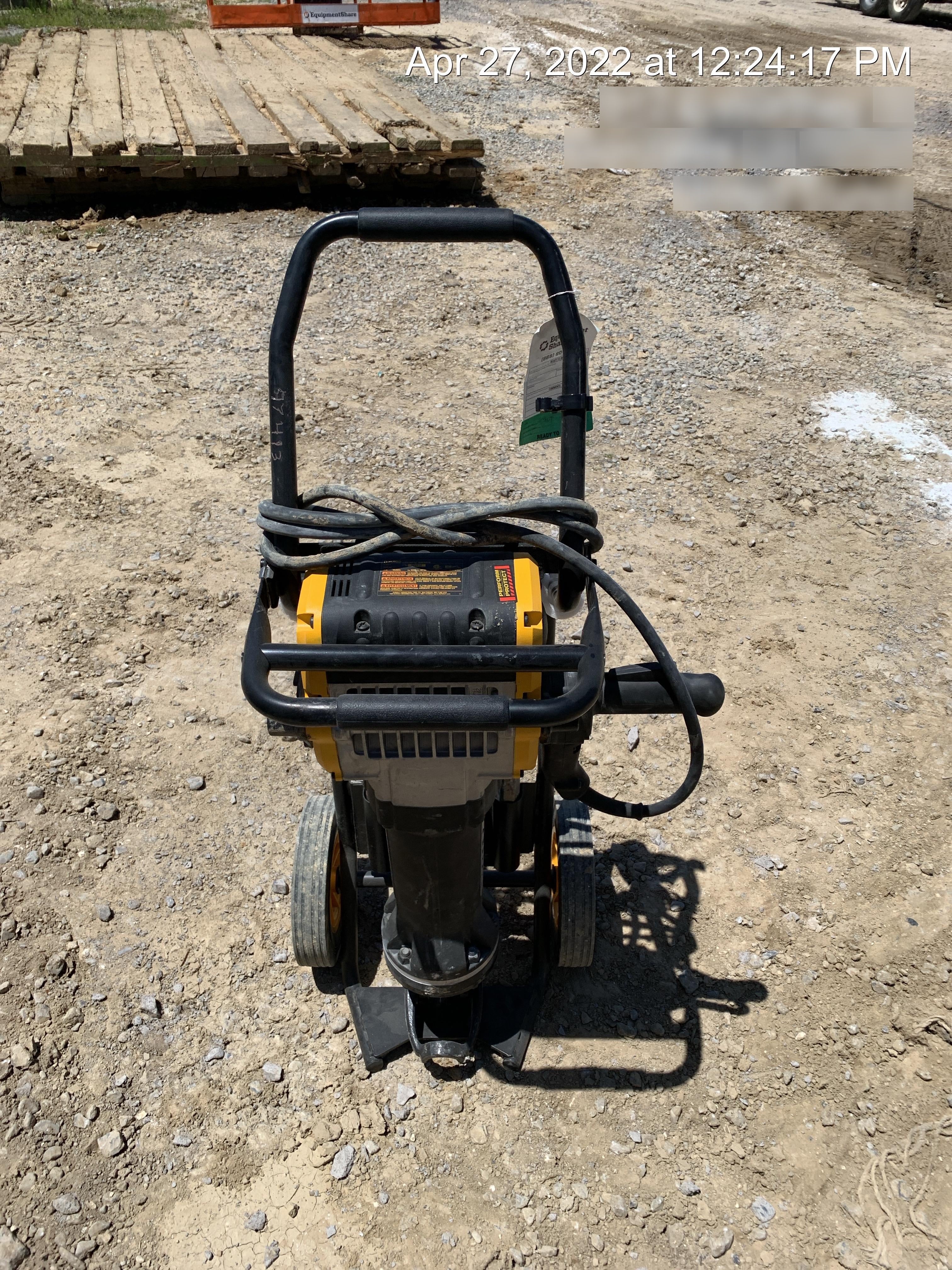 2020 DEWALT D25980K