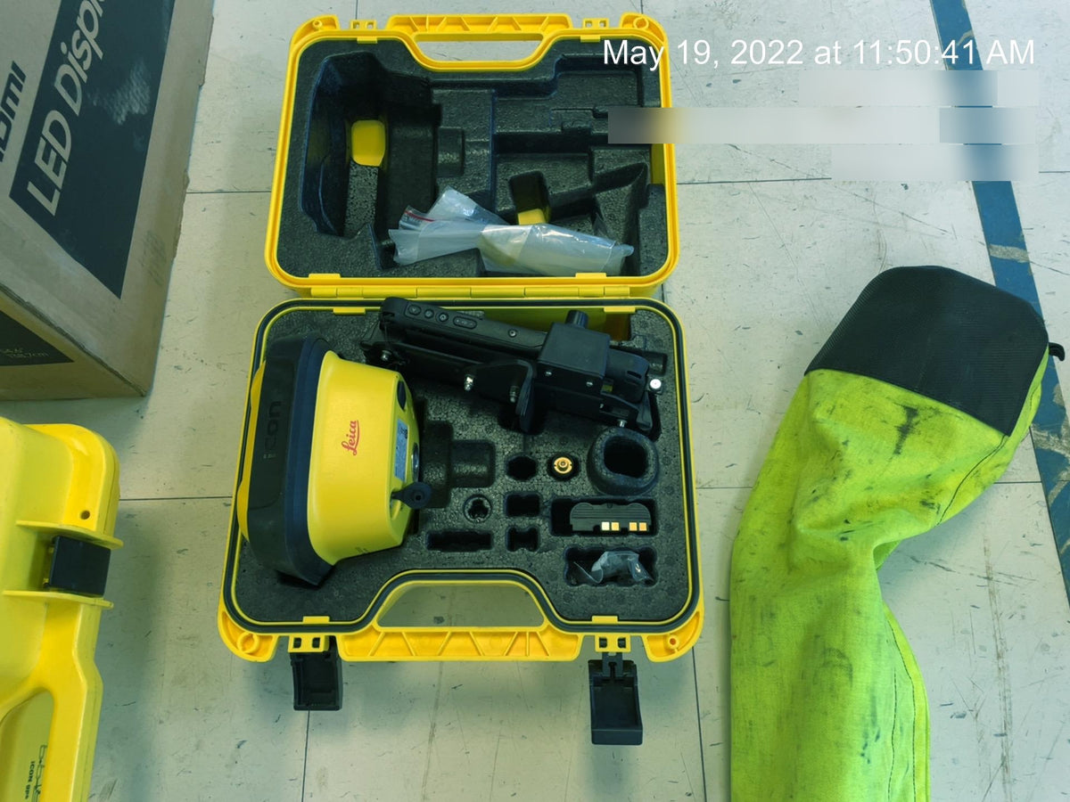 2019 LEICA LG868651