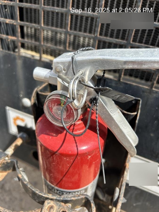 2019 Lincoln Electric Vantage 322 Lincoln Vantage 322 Welder w/Trailer, Light Kit, Cable Rack