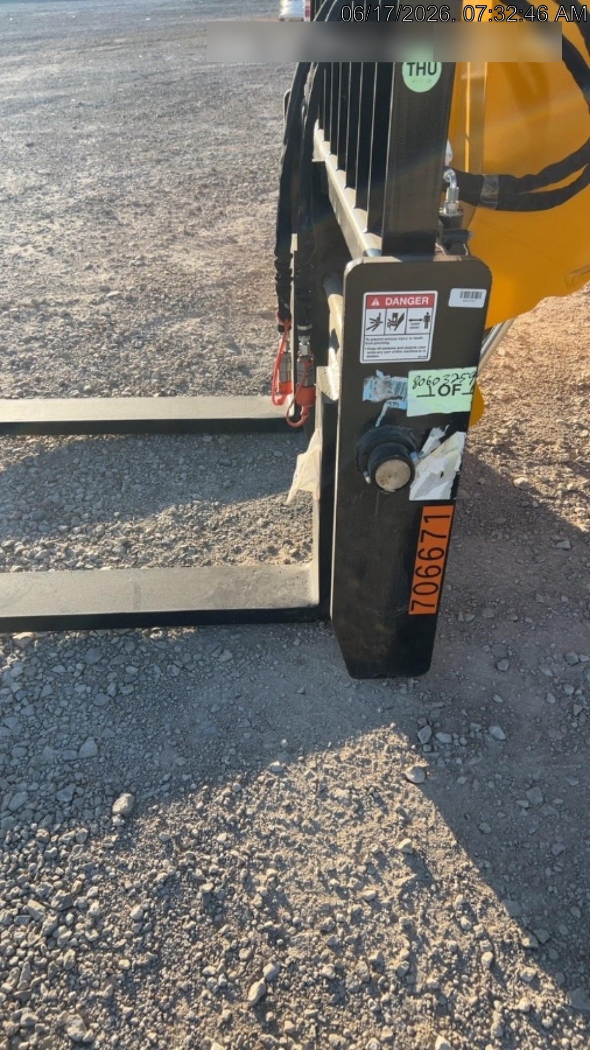 2026 JCB 400/F7377