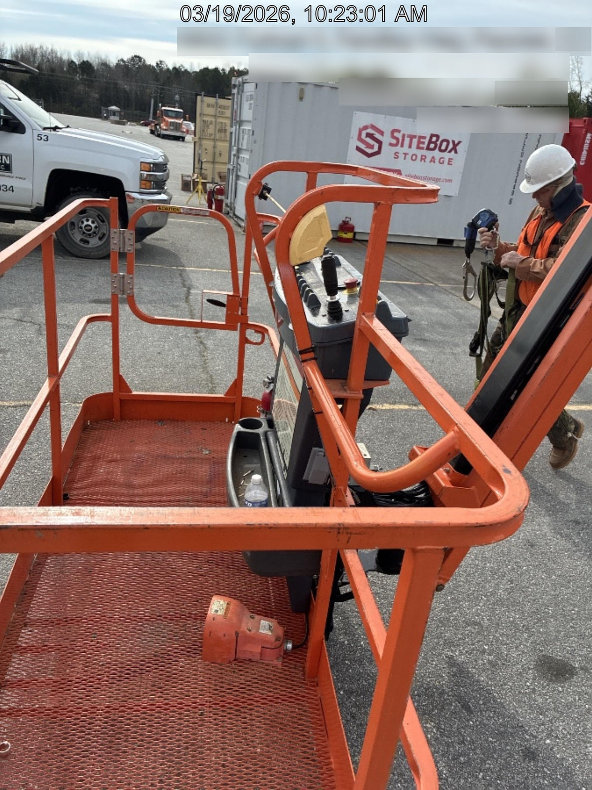 2023 JLG EC600SJ