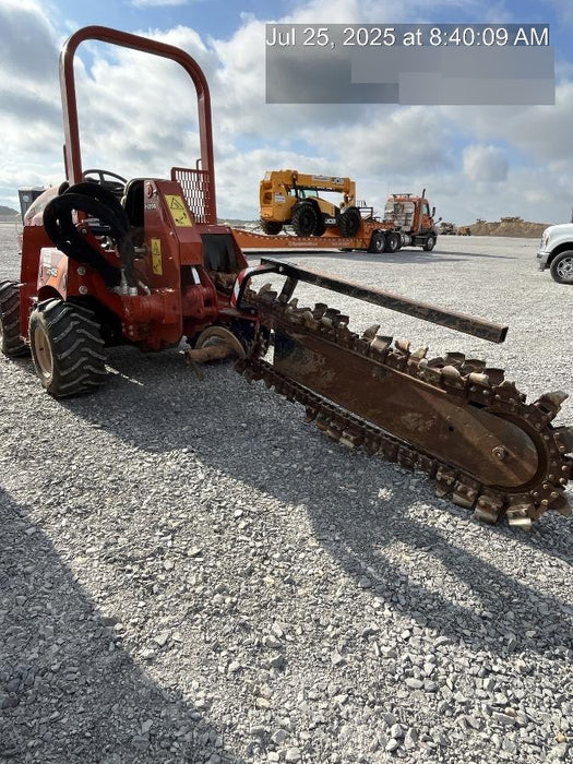 2022 DITCH WITCH RT45A