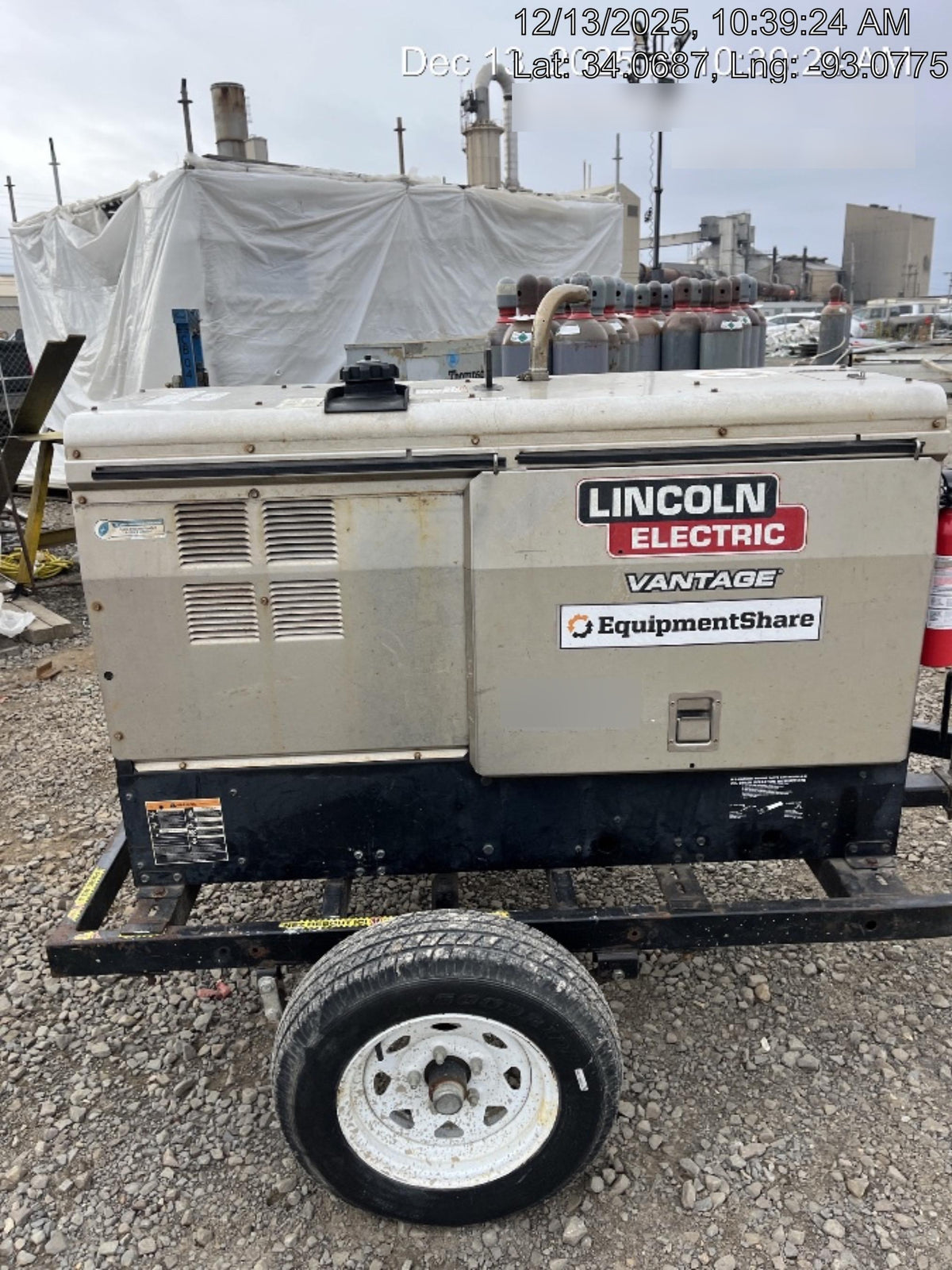2019 Lincoln Electric Vantage 322 Welder Ready-Pak 3, Two wheel trailer, Fender and Light kit, Cable Rack