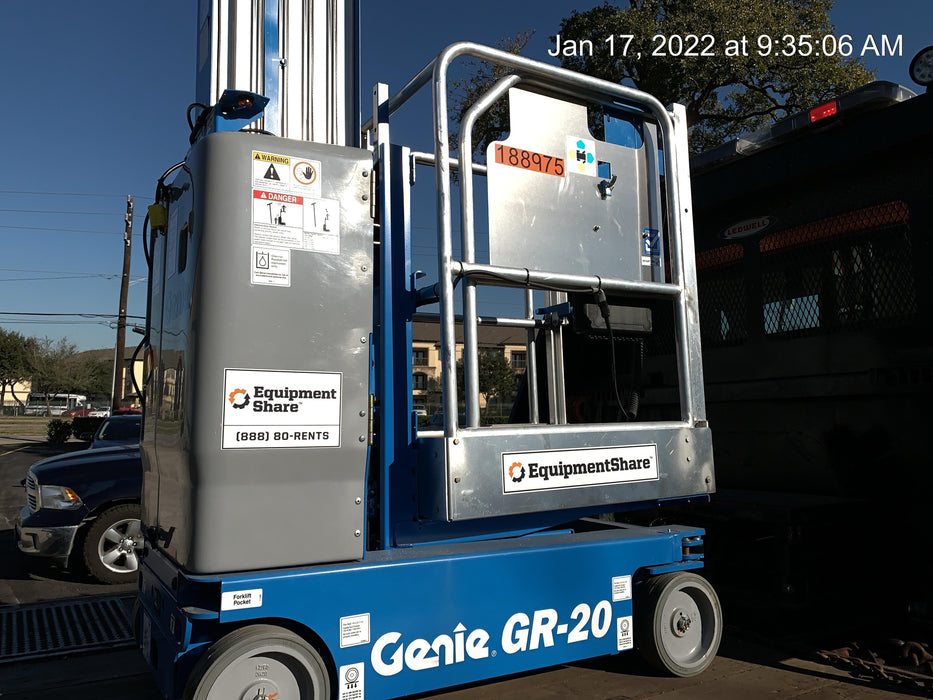 2021 GENIE GR-20