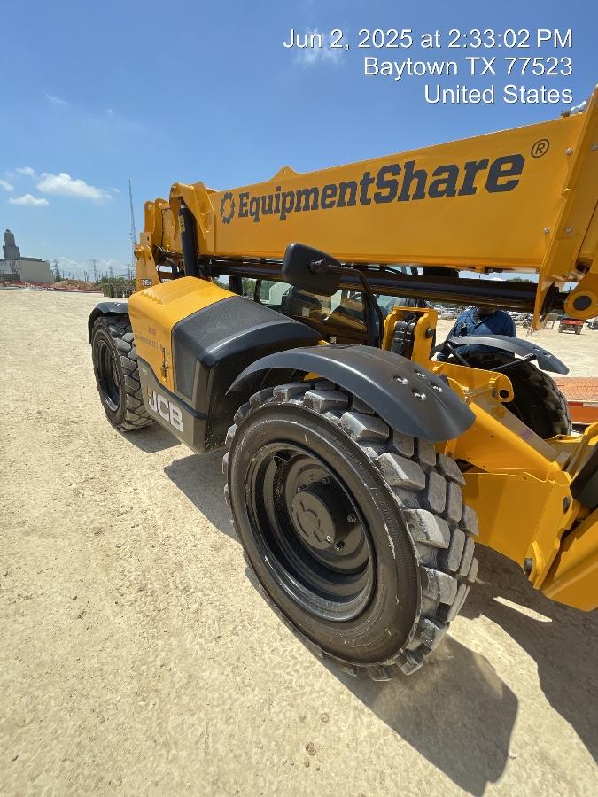 2025 JCB 512-56