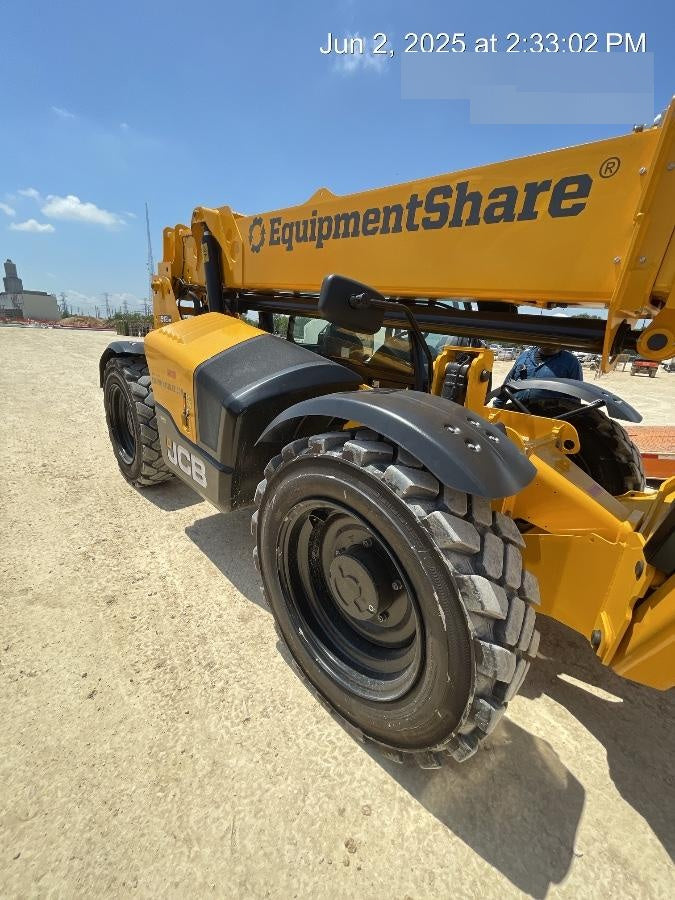 2025 JCB 512-56