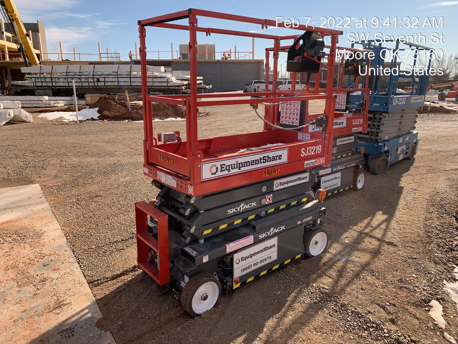 2021 SKYJACK SJ3219