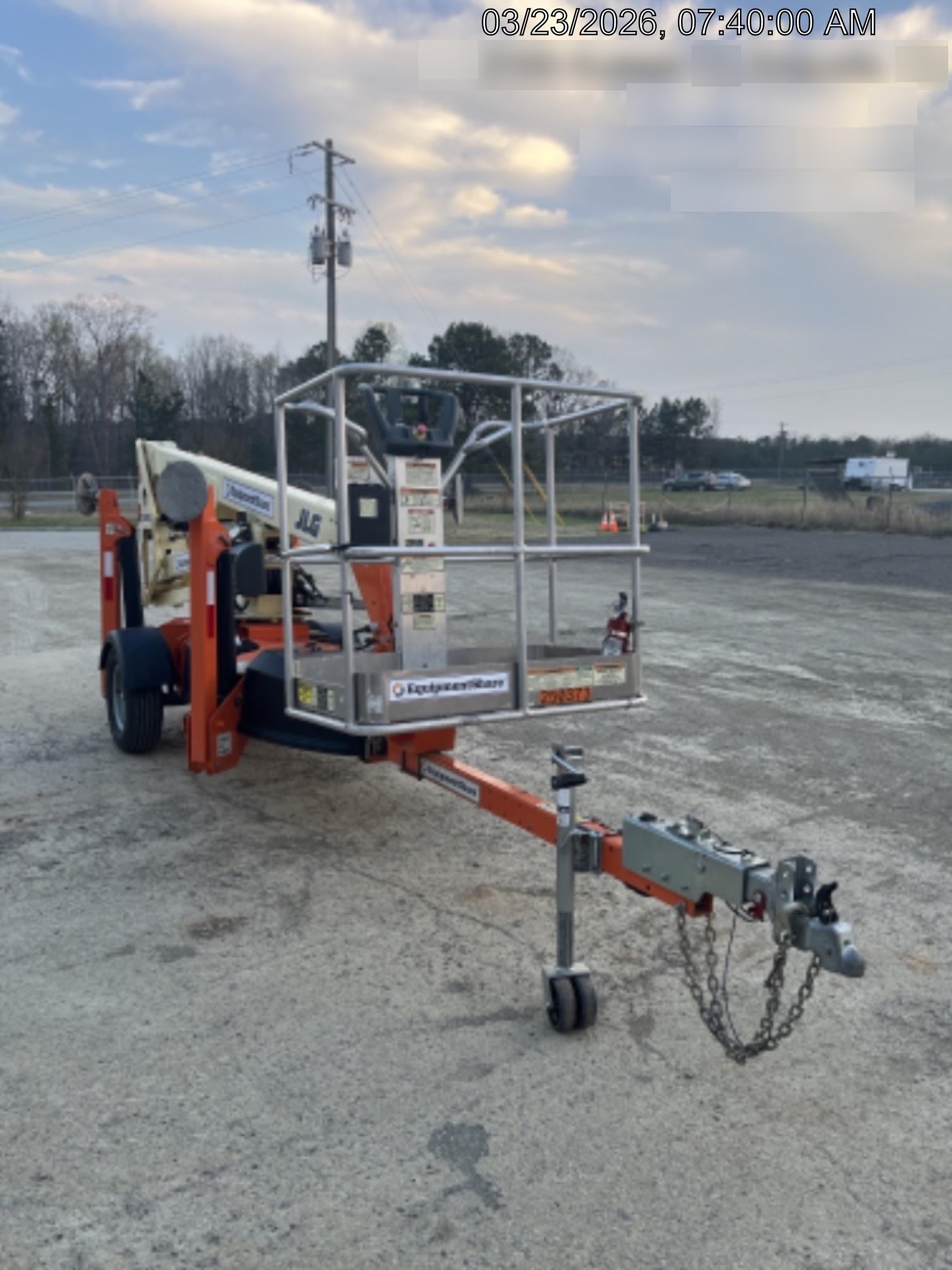 2022 JLG T350
