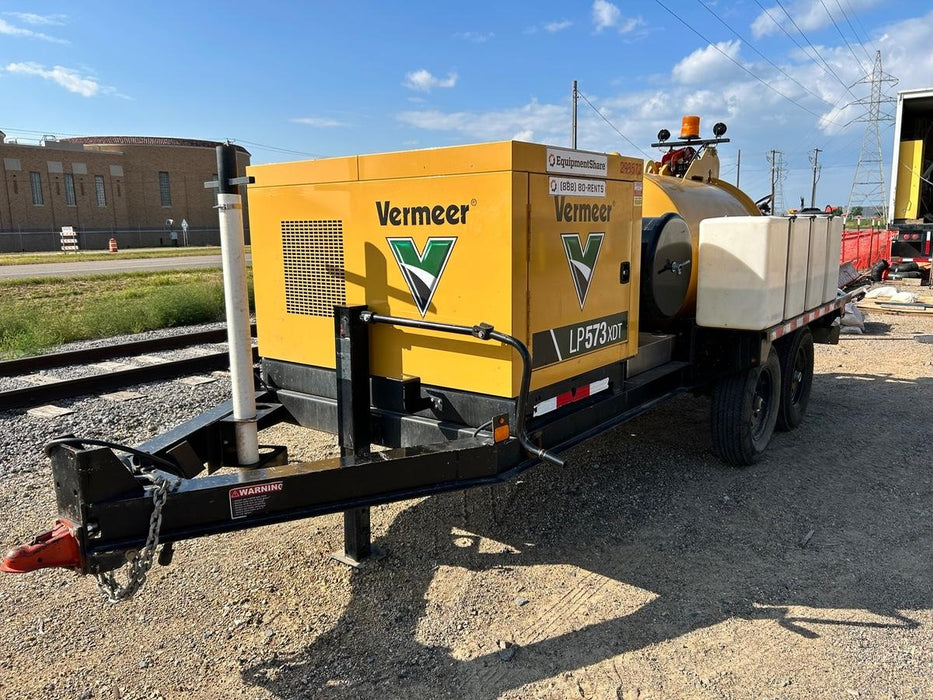 2023 VAC-TRON LP573XDT