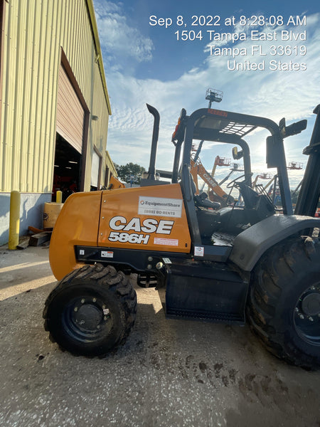 2022 CASE 586H