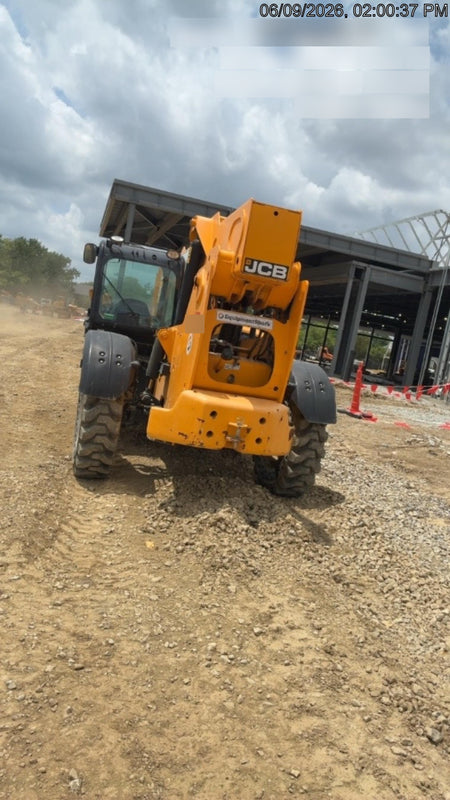 2021 JCB 510-56