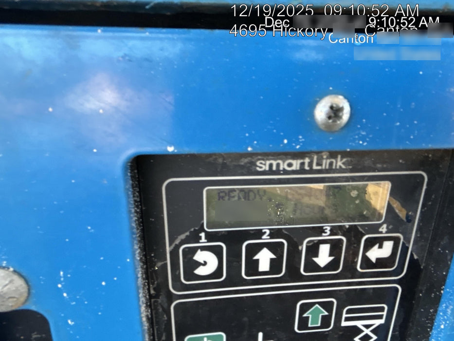 2019 Genie GS-4047 Folding rails with half height swing gate