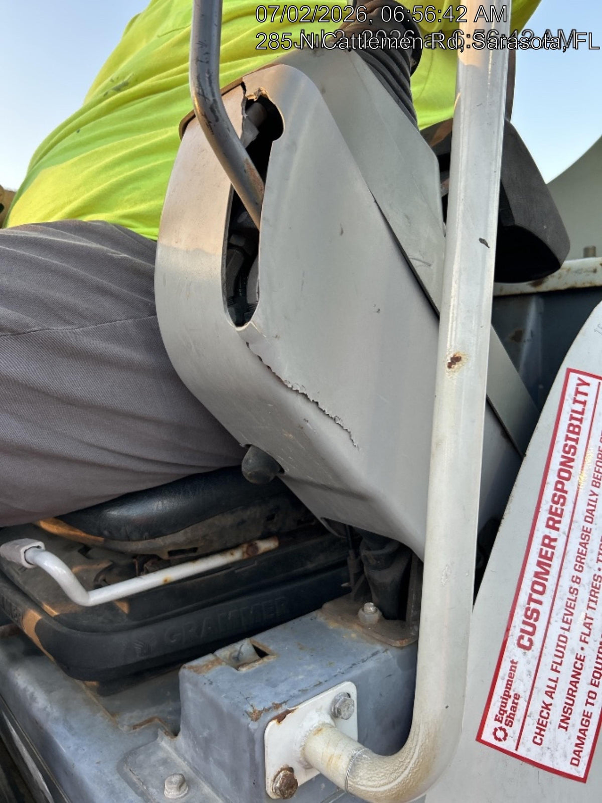 2019 Takeuchi TB260 Canopy, Standard Blade, Auxiliary hydraulics Manual QC, Hydraulic thumb, 12" ,18", 24" Bucket