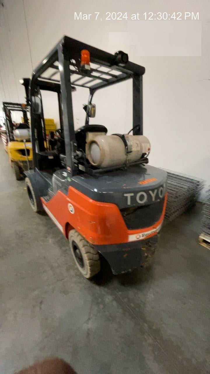 2022 TOYOTA 50-8FGU25