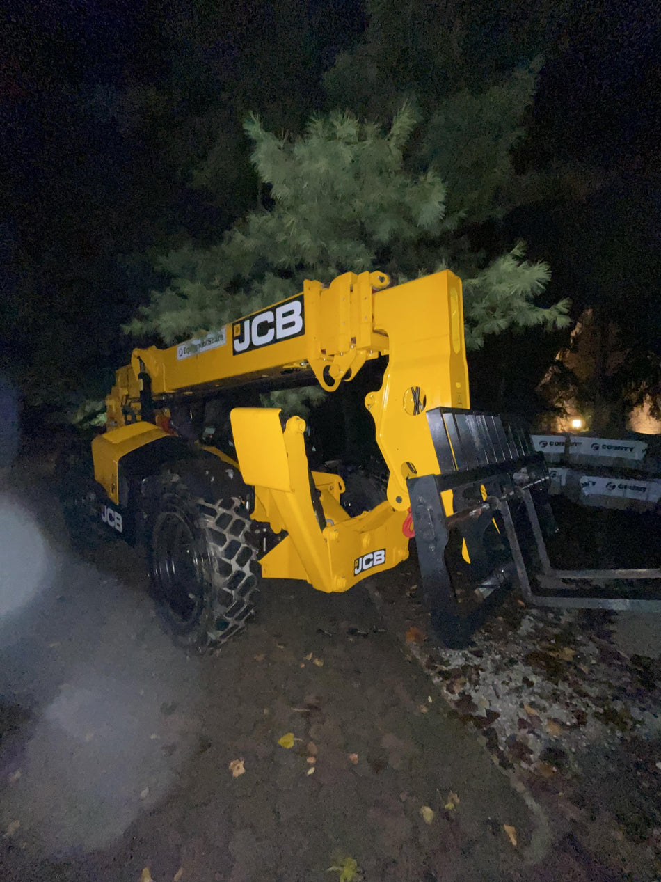 2022 JCB 510-56
